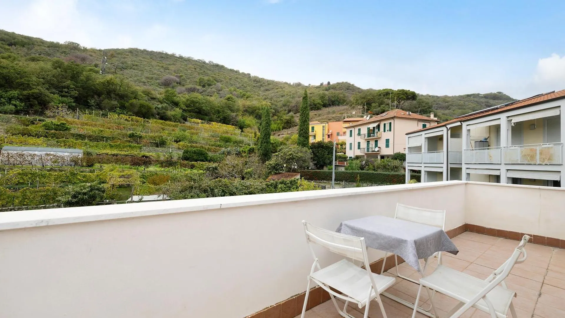 Casa Ninetta Apartment Finale Ligure Italy